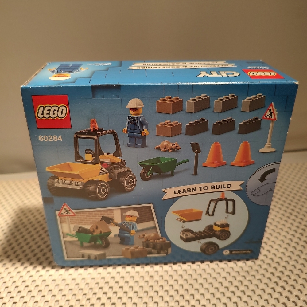 Lego City 60284 Roadwork Truck NWT Building Toy Set - Picture 3 of 3